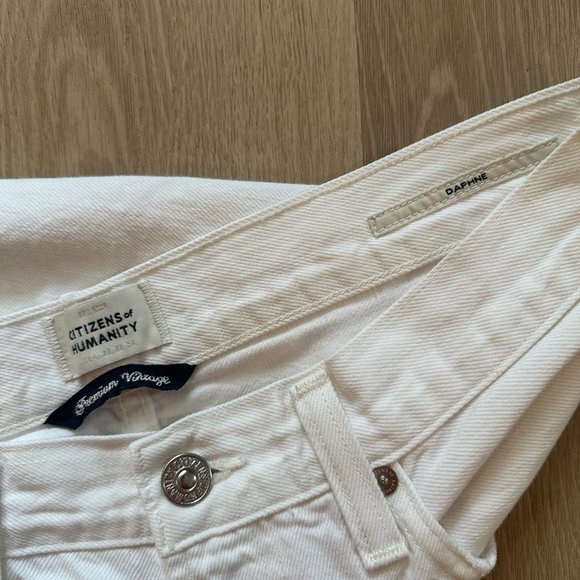 Citizens of Humanity White Daphne High-Rise Stovepipe Jeans - Picture 9 of 11